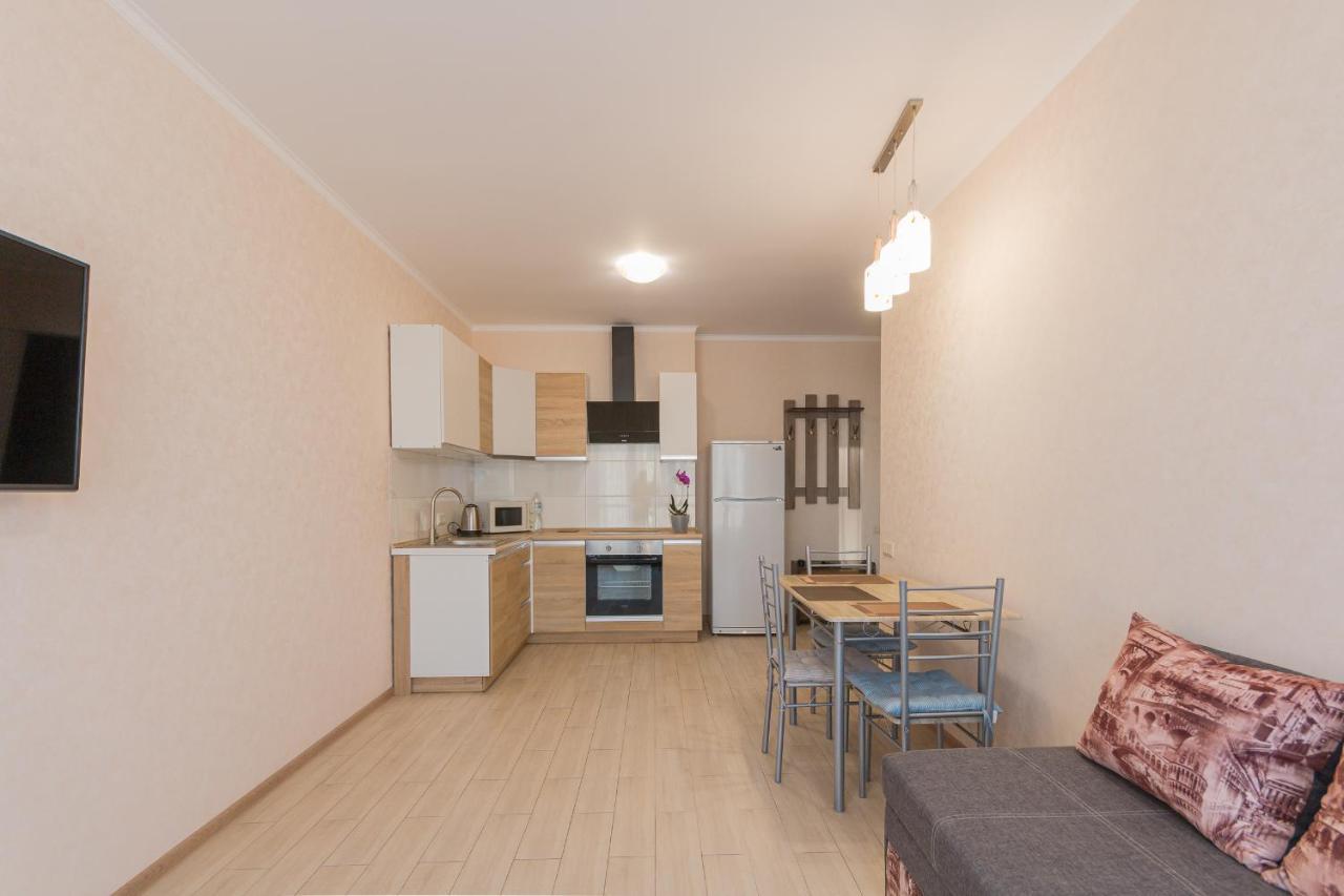 Уютная Квартира В Жк Острова Kryzhanivka Buitenkant foto